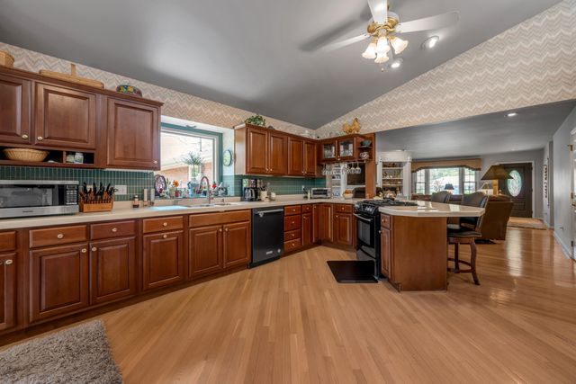3232 Tudor Drive, Lexington, KY 40503