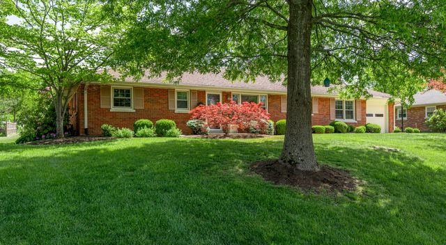 3232 Tudor Drive, Lexington, KY 40503