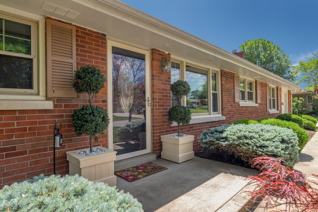 3232 Tudor Drive, Lexington, KY 40503