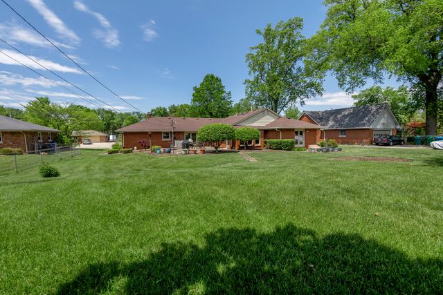 3232 Tudor Drive, Lexington, KY 40503