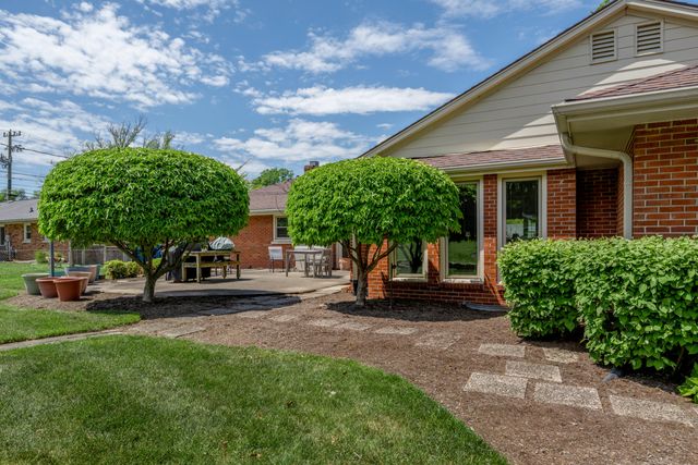 3232 Tudor Drive, Lexington, KY 40503