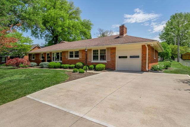 3232 Tudor Drive, Lexington, KY 40503