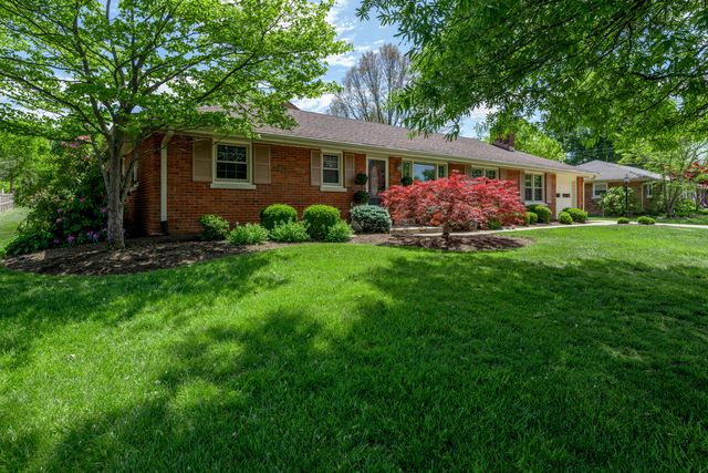 3232 Tudor Drive, Lexington, KY 40503