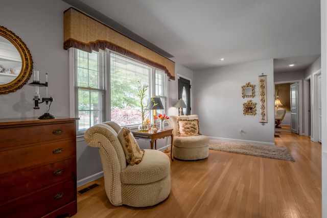 3232 Tudor Drive, Lexington, KY 40503