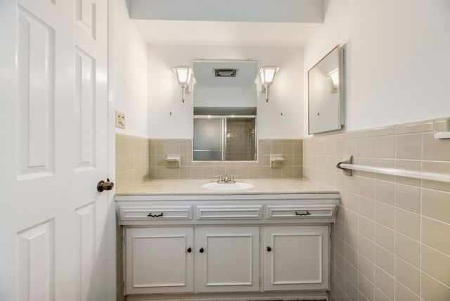 9620 Lynbrook Drive, Dallas, TX 75238
