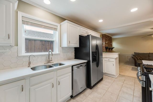 9620 Lynbrook Drive, Dallas, TX 75238