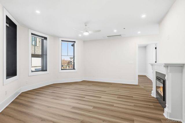 34 Clinton Avenue 6, Dobbs Ferry, NY 10522