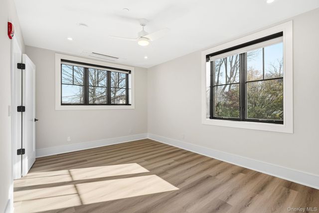 34 Clinton Avenue 6, Dobbs Ferry, NY 10522