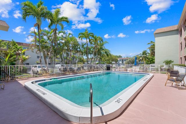 100 SE 6th Avenue 304, Pompano Beach, FL 33060
