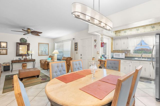 100 SE 6th Avenue 304, Pompano Beach, FL 33060