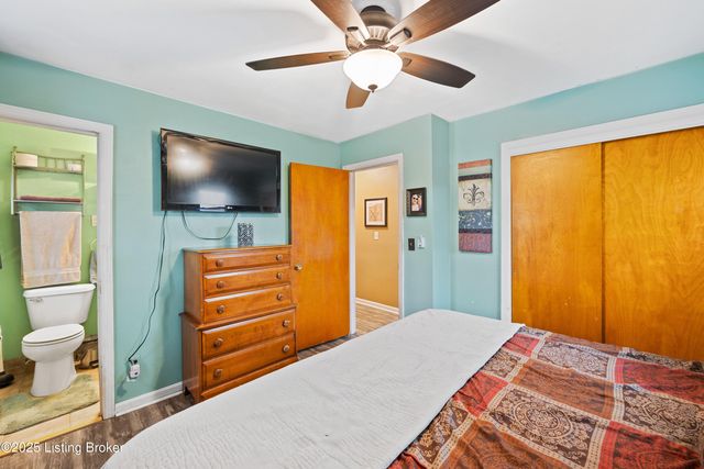 7304 Tangelo Dr, Louisville, KY 40228