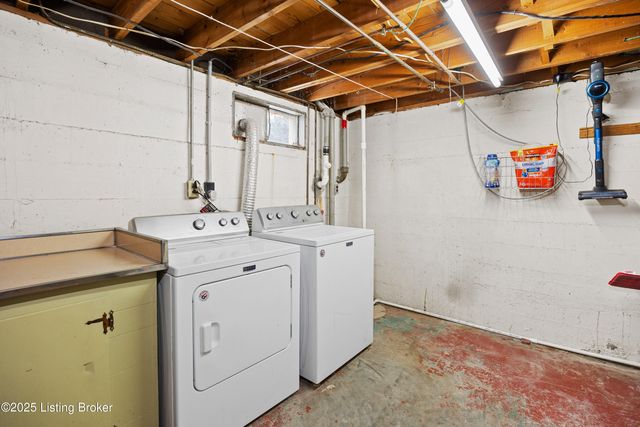 7304 Tangelo Dr, Louisville, KY 40228