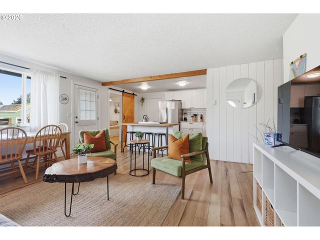 1507 E 32ND St, Vancouver, WA 98663