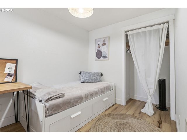 1507 E 32ND St, Vancouver, WA 98663