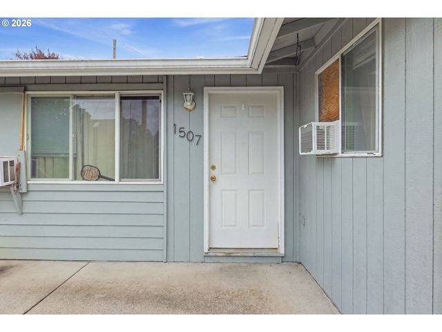 1507 E 32ND St, Vancouver, WA 98663