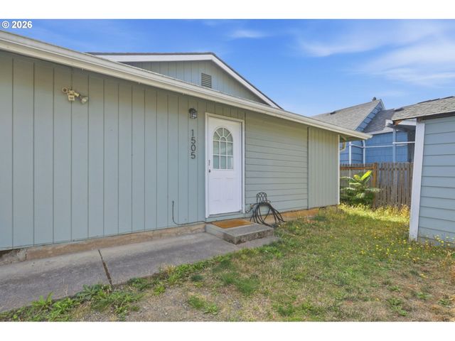 1507 E 32ND St, Vancouver, WA 98663