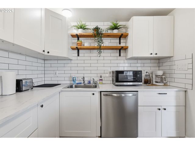 1507 E 32ND St, Vancouver, WA 98663