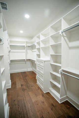 15069 Sweet Springs Dr, Tyler, TX 75703