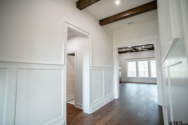 15069 Sweet Springs Dr, Tyler, TX 75703