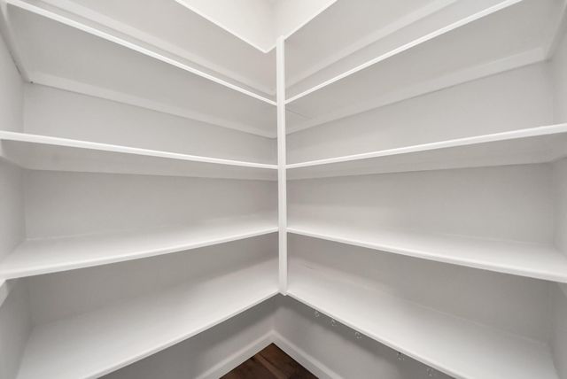 1802 Whispering Forest Drive, Houston, TX 77339