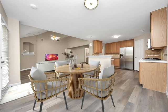 1802 Whispering Forest Drive, Houston, TX 77339