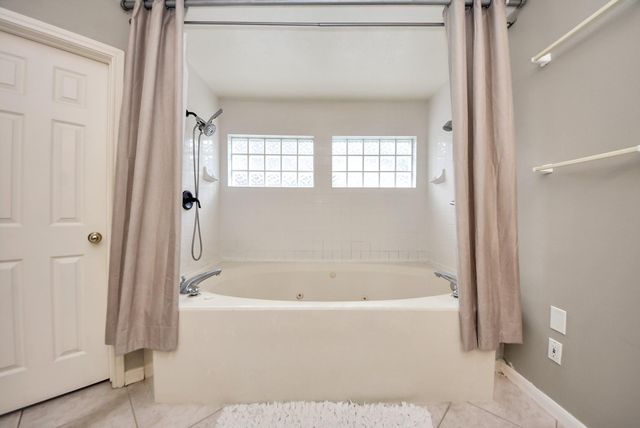 1802 Whispering Forest Drive, Houston, TX 77339