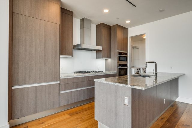 3130 N Harwood Street 2605, Dallas, TX 75201