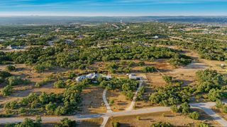 1043 Twin River, Canyon Lake, TX 78133