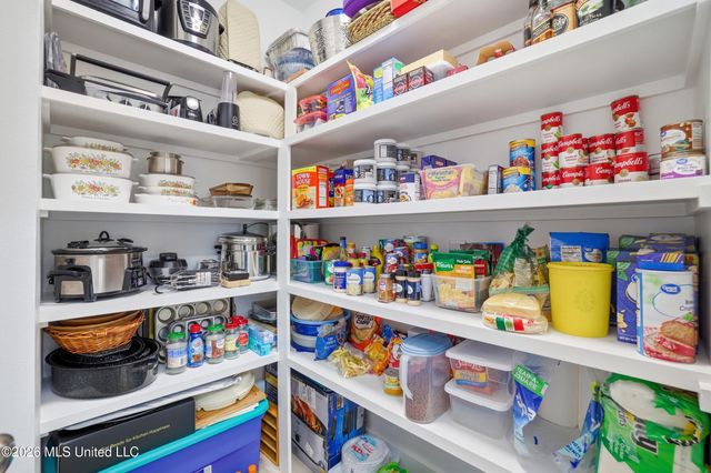 111 North Street, Waveland, MS 39576