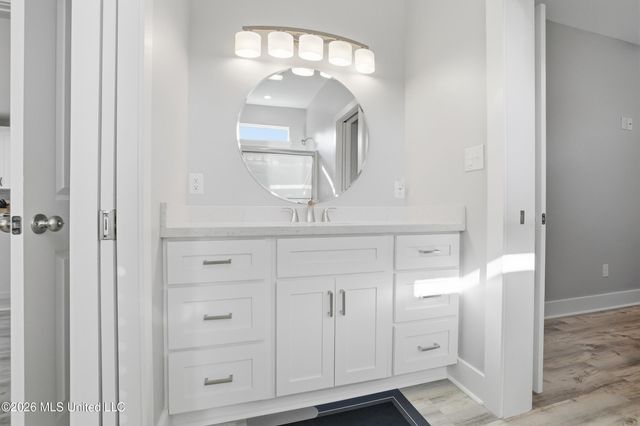 111 North Street, Waveland, MS 39576