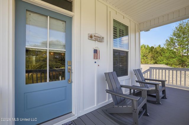 111 North Street, Waveland, MS 39576