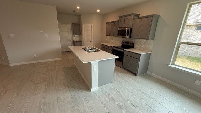 1924 PREAKNESS Drive, Granbury, TX 76049