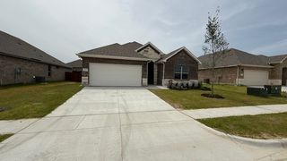 1924 PREAKNESS Drive, Granbury, TX 76049