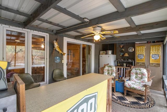N4607 Oak Knoll Road, Poynette, WI 53955