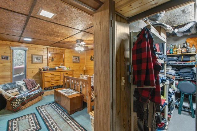 N4607 Oak Knoll Road, Poynette, WI 53955