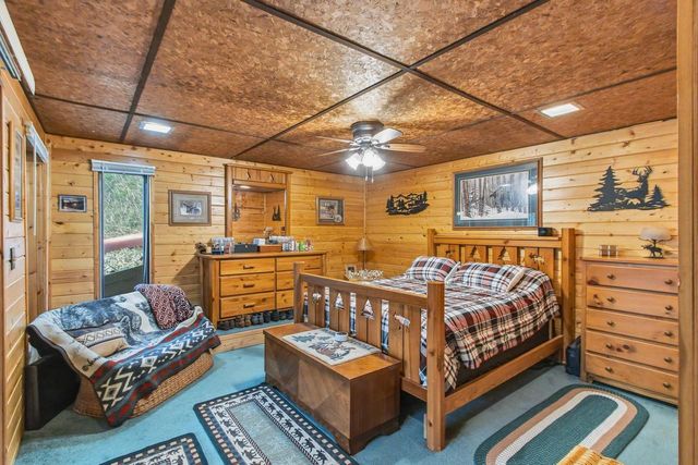 N4607 Oak Knoll Road, Poynette, WI 53955