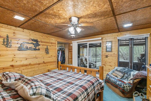 N4607 Oak Knoll Road, Poynette, WI 53955