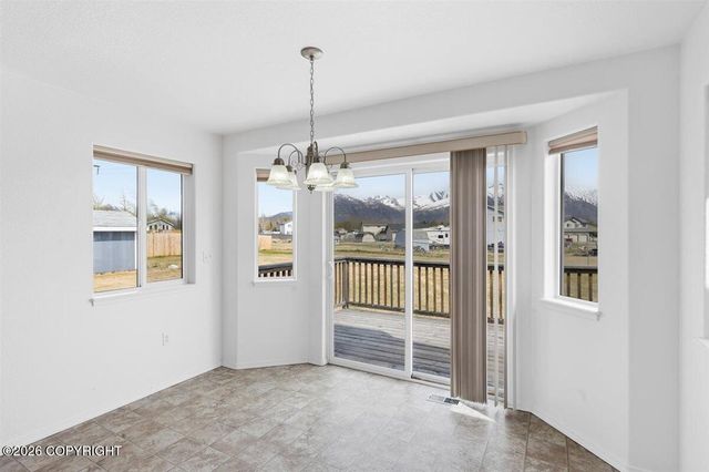 245 N Ayrshire Circle, Palmer, AK 99645
