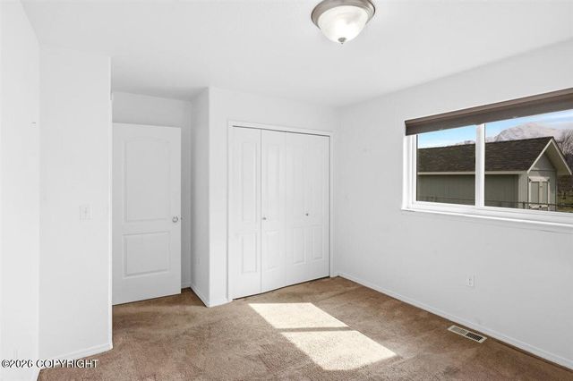 245 N Ayrshire Circle, Palmer, AK 99645