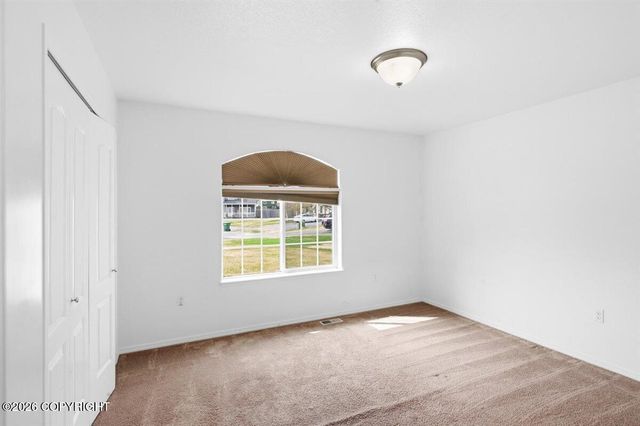245 N Ayrshire Circle, Palmer, AK 99645