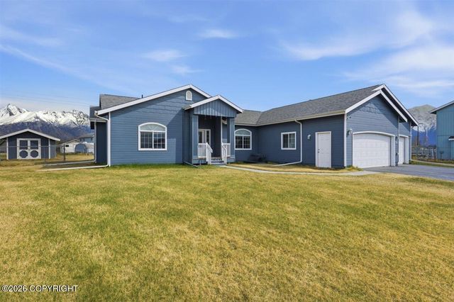 245 N Ayrshire Circle, Palmer, AK 99645