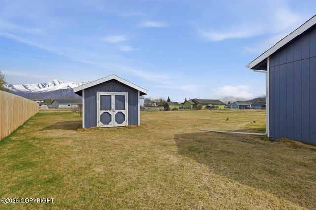 245 N Ayrshire Circle, Palmer, AK 99645