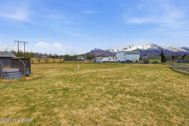 245 N Ayrshire Circle, Palmer, AK 99645