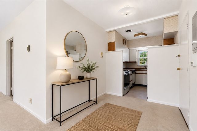 173 Lake Shore Rd 3, Boston, MA 02135
