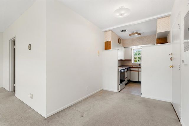 173 Lake Shore Rd 3, Boston, MA 02135