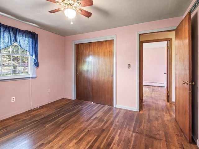 60 Burbank Rd, Sutton, MA 01590