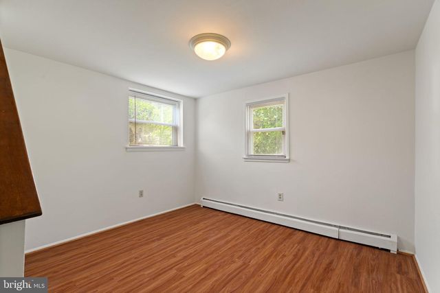 15005 CORDELL AVE, Woodbridge, VA 22193