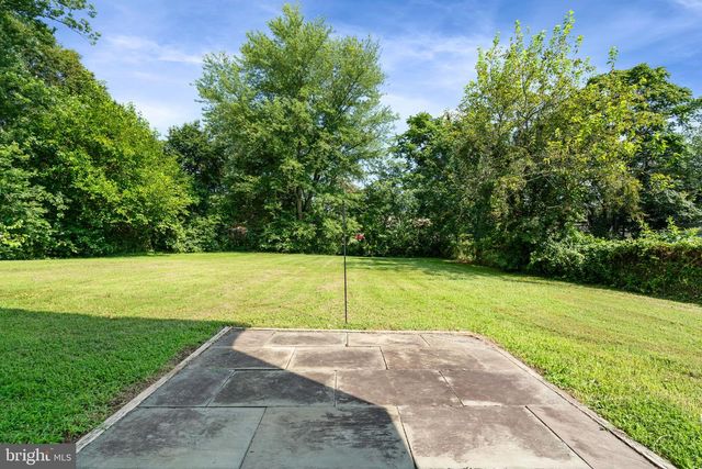 15005 CORDELL AVE, Woodbridge, VA 22193