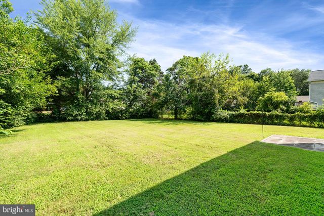 15005 CORDELL AVE, Woodbridge, VA 22193