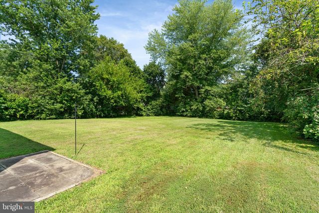 15005 CORDELL AVE, Woodbridge, VA 22193